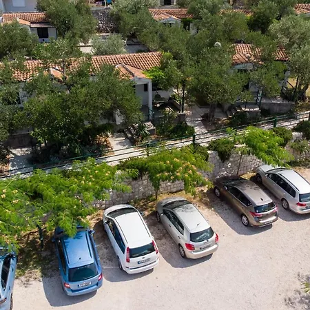 Appartement For Families With Children Klek, Neretva Delta - Usce Neretve - 16545 Klek